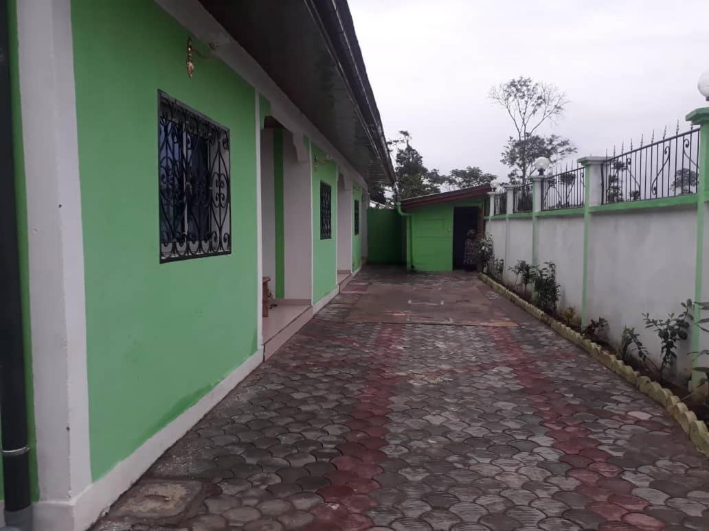 Npangou Appart كريبي المظهر الخارجي الصورة