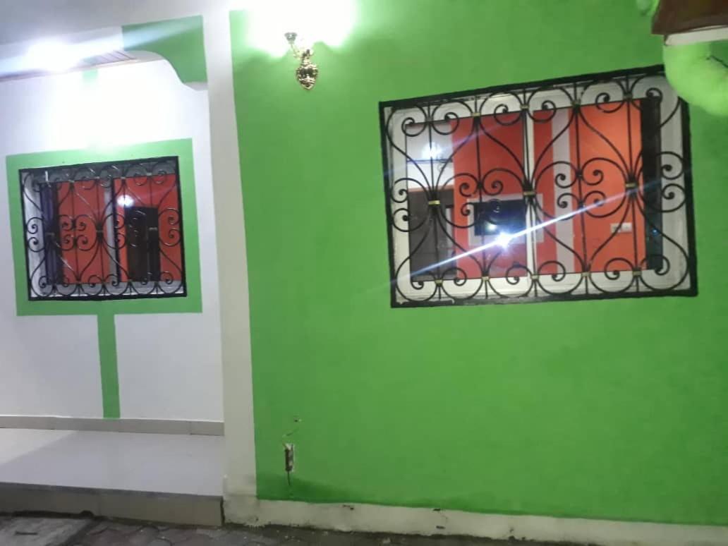 Npangou Appart كريبي المظهر الخارجي الصورة